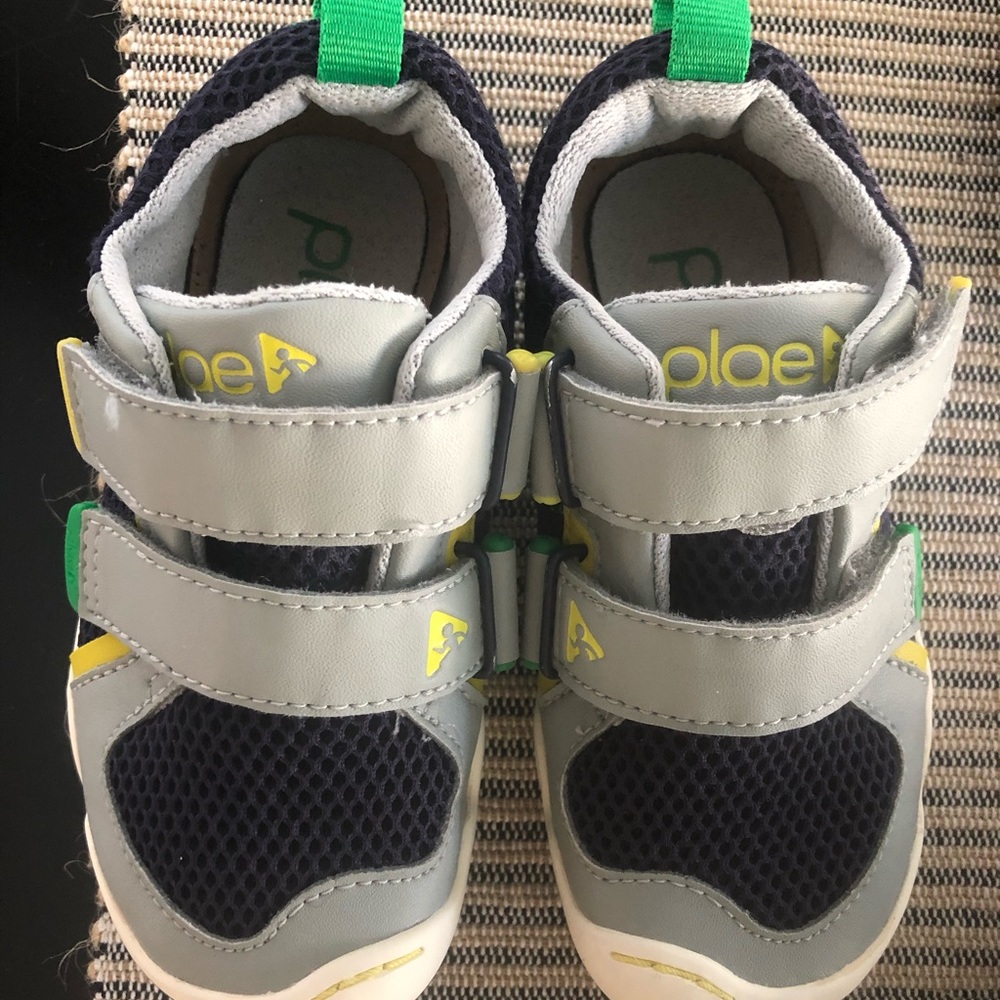 Plae children’s shoes